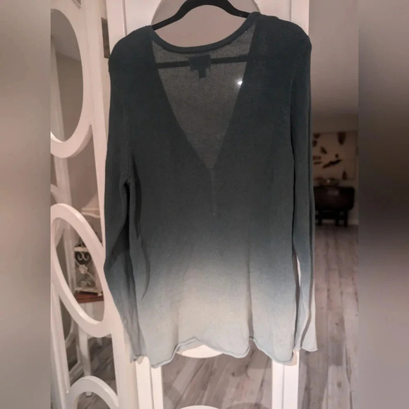 Simply  Vera sweater large - Picture 2 of 7